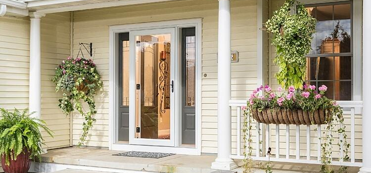 screen door installation in Magalia